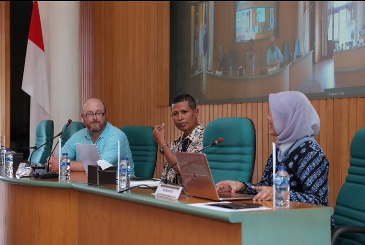 KERJASAMA : UGM menerima kunjungan tim riset kopi dari University of California-Davis, Selasa (6/6). Kunjungan tersebut sebagai bagian dari upaya pembentukan Konsorsium Riset Kopi. (UGM for RADAR JOGJ