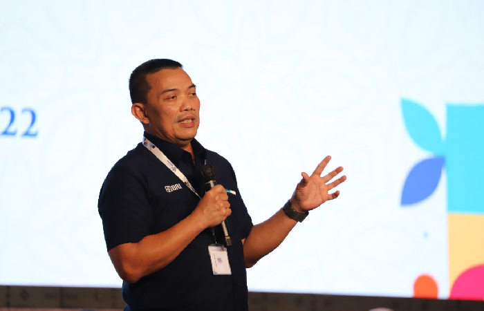 Terapkan Respectful Workplace Policy, BRI Wujudkan Iklim Kerja Yang Produktif. Dalam acara webinar RWP di BRILiaN Center (7/6), Direktur Human Capital BRI Agus Winardono