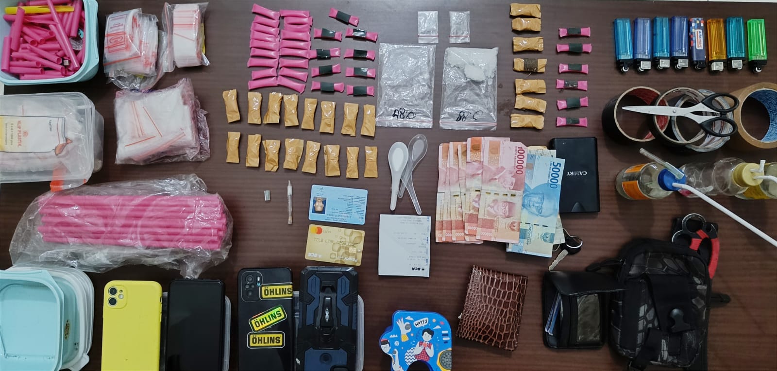 BARANG BUKTI : Beberapa barang bukti yang diamankan oleh BNNP DIJ.