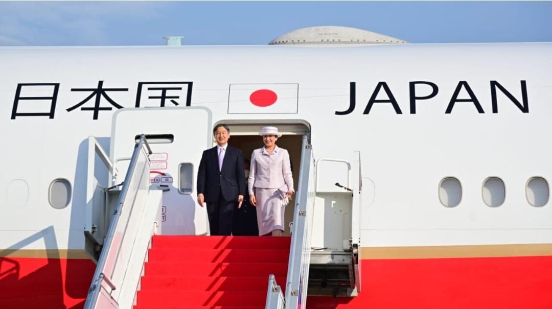 ISTIMEWA: Kaisar Jepang Naruhito bersama Permaisuri Masako mendarat di Bandara Internasional Soekarno Hatta, Tangerang, Banten, pada Sabtu sore, 17 Juni 2023, sekira pukul 16.20 WIB.