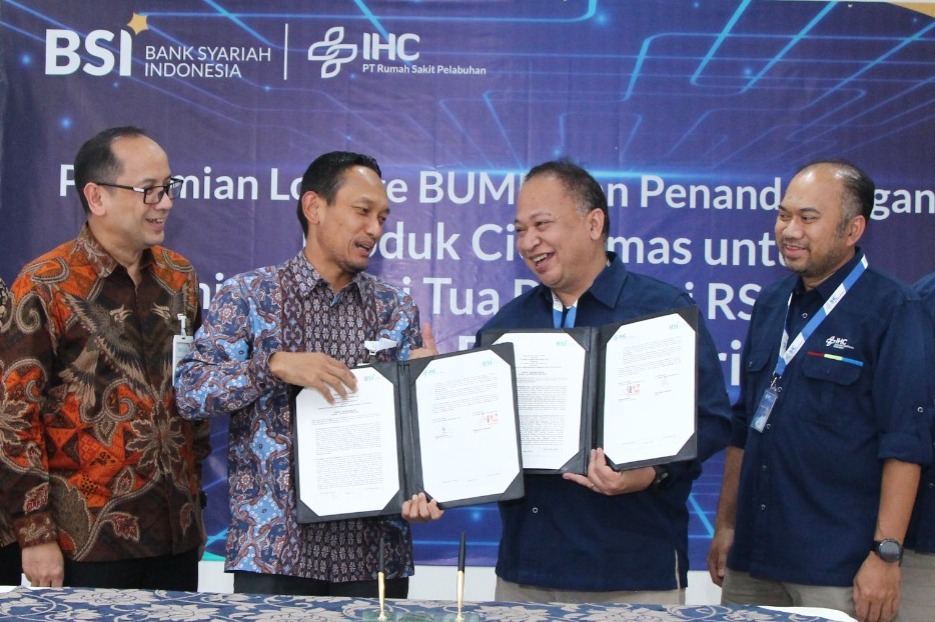 BSI menggandeng RS Pelabuhan Jakarta untuk penyediaan produk dan layanan Cicil Emas sebagai program kesejahteraan karyawan rumah sakit dalam bentuk emas batangan. (Dok BSI)