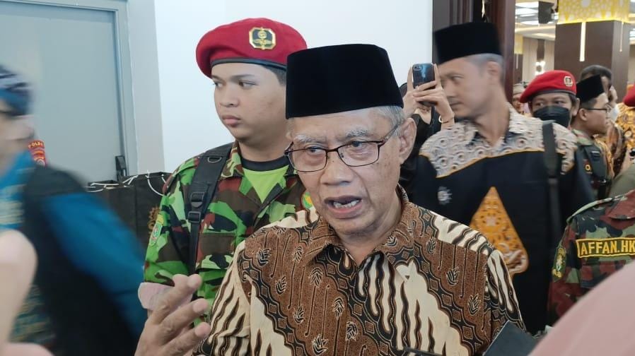 BERSAMA: Ketua Umum (Ketum) PP Muhammadiyah Haedar Nashir. (Wulan Yanuarwati/Radar Jogja)