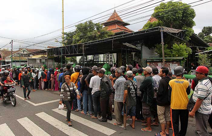 Kegiatan sosial berupa gerakan masak daging kurban kembali hadir pada momentum Idul Adha