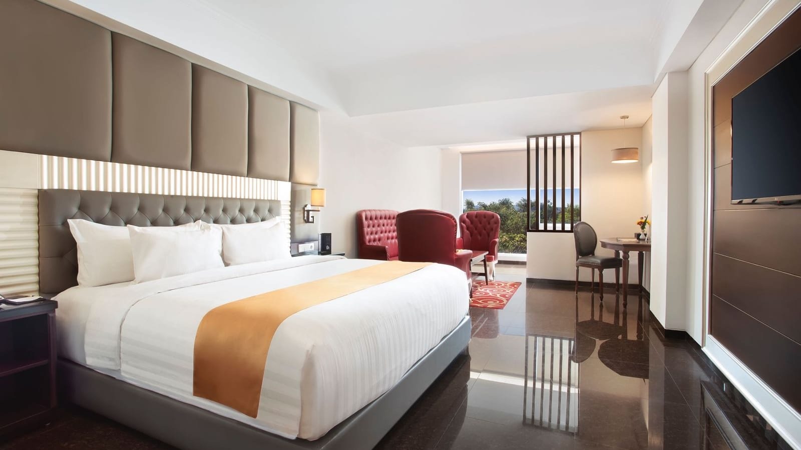 SPESIAL: Ada yang spesial di bulan Juli 2023 ini oleh Hotel Grand Rohan Jogja. Kali ini berbagai pilihan paket yang menarik mulai dari promo menginap dan juga ada promo food of the month. (ISTIMEWA)