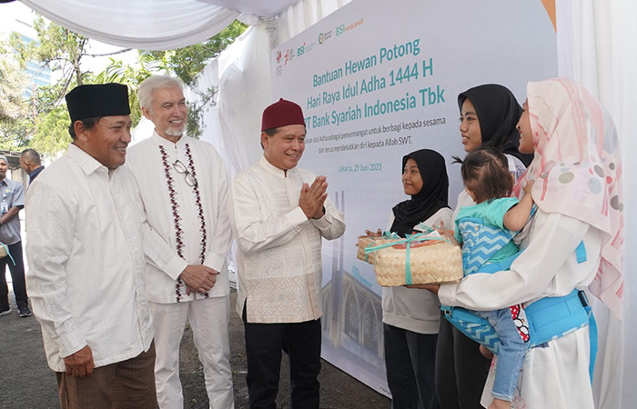 Idul Adha 2023 BSI membagikan sebanyak 7.112 Hewan Kurban ke Seluruh Indonesia, jumlah ini meningkat dibandingkan tahun 2022 sebanyak 3.691 Hewan Kurban.