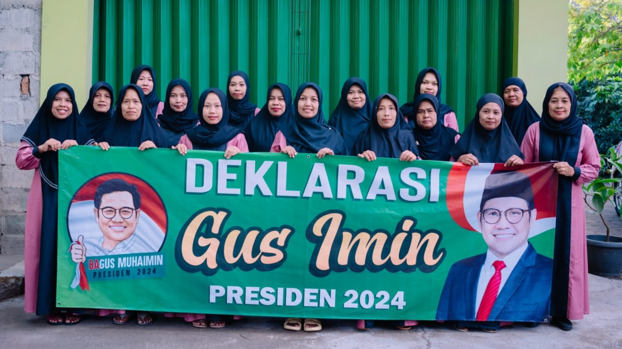 KOMPAK: Paguyuban pelaku UMKM Perempuan Bantul turut menggelar deklarasi mendukung Ketua Umum Partai Kebangkitan Bangsa (PKB) Muhaimin Iskandar menjadi Calon Presiden 2024. (Istimewa)