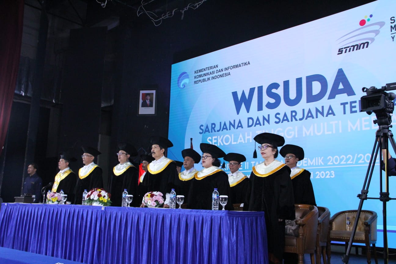 TERBAIK: Sekolah Tinggi Multi Media (STMM) Jogjakarta mrnggelar wisuda mahasiswa Auditorium Sekolah Tinggi Multi Media, Jalan Magelang Km 6 Jogjakarta pada Rabu (5/7). (Dok Humas MMTC)