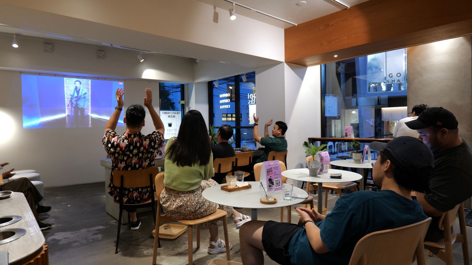AJAIB: Pintu Doraemon menuju panggung dunia semakin terbuka bagi musisi lokal Indonesia berkat hadirnya Play Everywhere dari GoPlay, sebuah platform inovatif dalam industri hiburan. (ISTIMEWA)