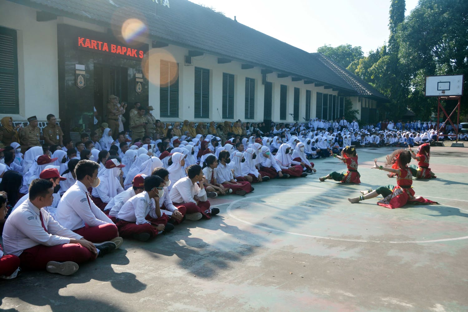 TERBUKA: Para peserta didik baru SMP Negeri 5 Jogja dalam kegiatan MPLS. (Dok Pemkot Kota Jogja)