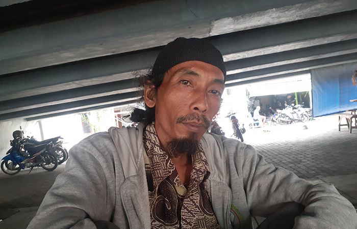 Jefri Baharudi Sutawijaya, perajin grafir asal Jogja.