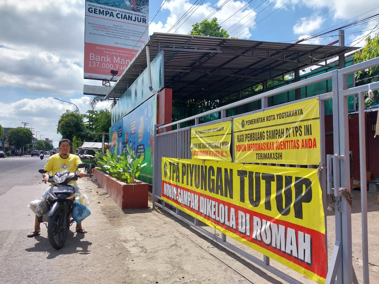 KONDUSIF: Kondisi Depo Purawisata terlihat kondusif dan tidak ada tumpukan sampah meski TPA Piyungan ditutup dua hari. (Wulan Yanuarwati/Radar Jogja)
