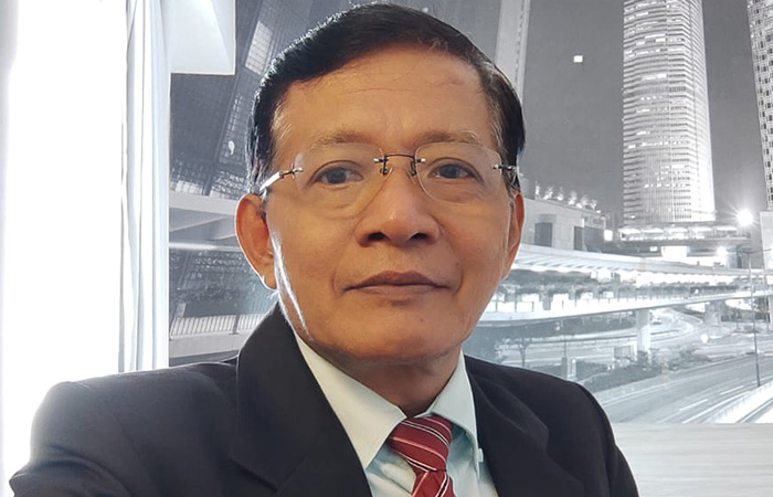 Gandung Djatmiko Dosen, Kepala UPT Lab Seni dan Concer Hall ISI Jogjakarta.