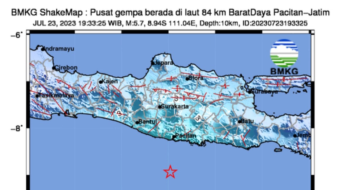 TERGUNCANG: Gempa bumi magnitudo 5,7 skala richter mengguncang wilayah selatan Jawa, tepatnya Pacitan Jawa Timur pukul 19.33 Minggu malam, 23Juli 2023. (Istimewa)