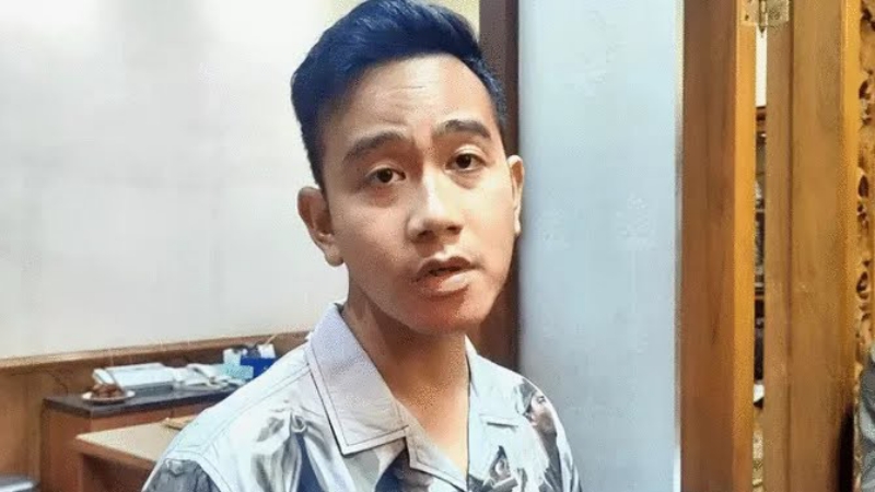 LAPOR: Wali Kota Solo Gibran Rakabuming Raka. (SILVESTER K/RADAR SOLO)