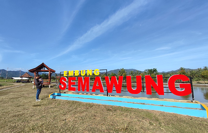 INDAH: Suasana Embung Semawung dengan keindahan alam nan eksotis, Jumat (28/7/23).