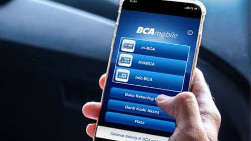 APLIKASI: PT Bank Central Asia Tbk (BCA) menegaskan bahwa kabar transfer antar bank Rp 0 adalah informasi yang tidak benar. (Istimewa)