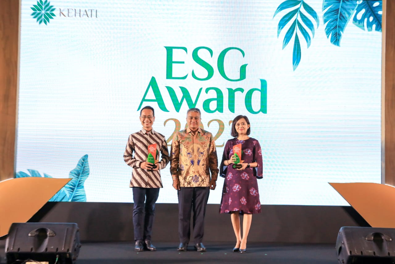 PT Bank Rakyat Indonesia (Persero) Tbk berhasil meraih penghargaan Environmental, Social, and Corporate Governance (ESG) Award 2023