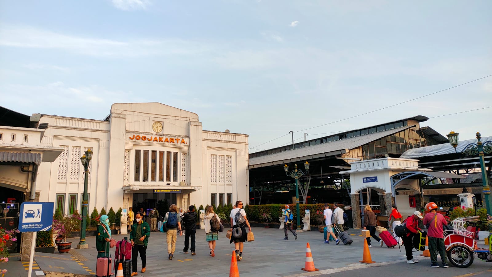 NYAMAN: Suasana Stasiun Tugu Jogjakarta. (Istimewa)