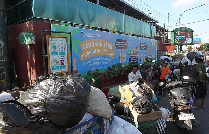 Persoalan Sampah Bisa Merusak Citra Jogja.