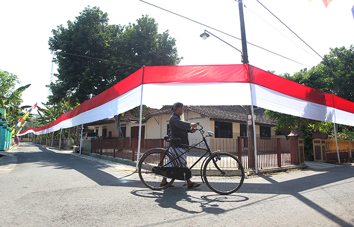 Warga Dusun Karang, Kalurahan Jatisarono, Kapanewon Nanggulan, Kulon Progo.