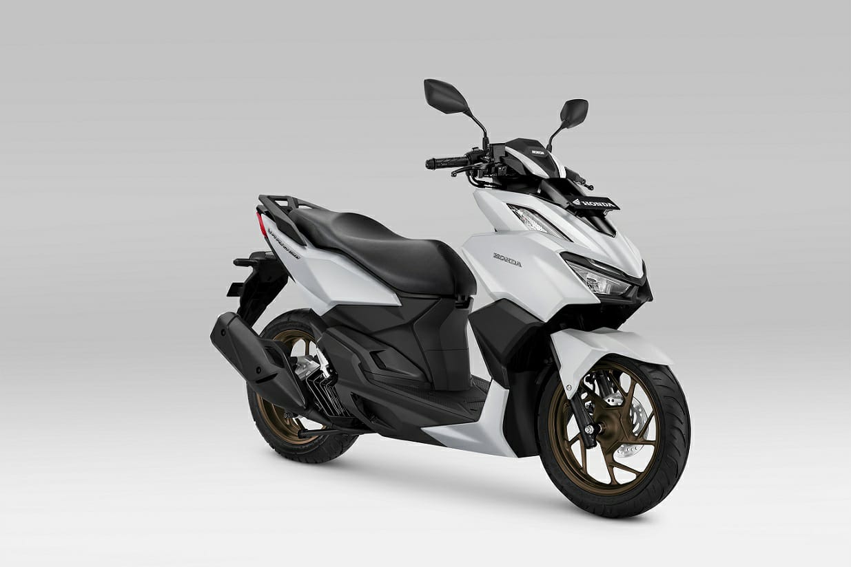 PT Astra Honda Motor (AHM) menghadirkan penyegaran pada New Honda Vario 160 melalui pilihan varian warna terbaru pada tipe CBS-ISS