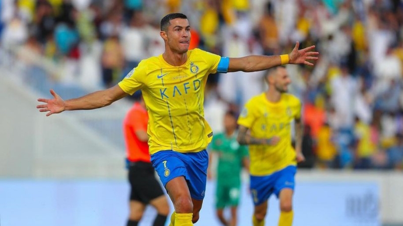 SELEBRASI: Cristiano Ronaldo sukses membawa Al Nassr lolos ke semifinal Liga Champions Arab. (IG Al Nassr)