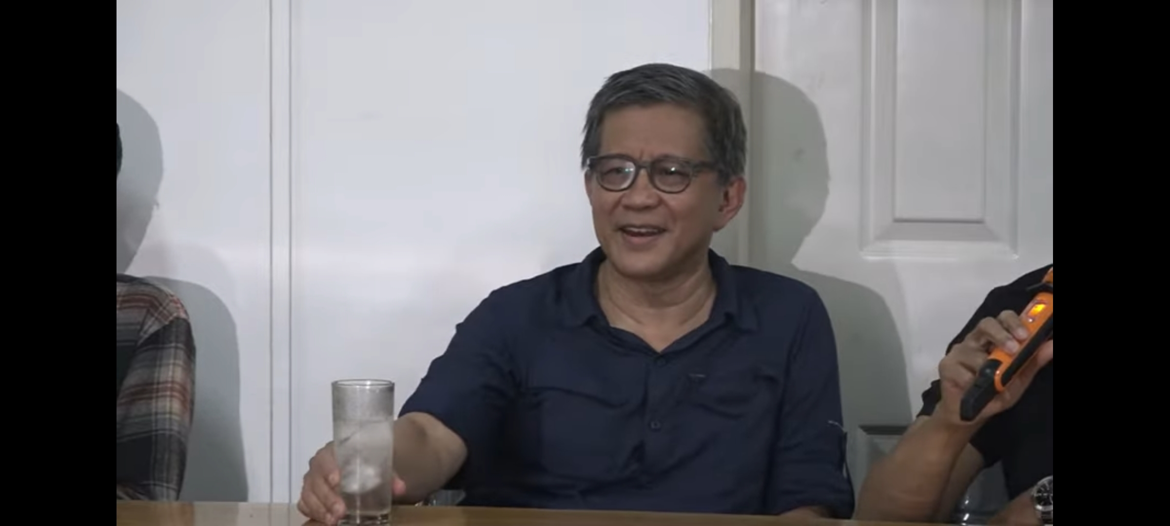 Rocky Gerung. (Tangkapan layar kanal YouTube pribadinya)