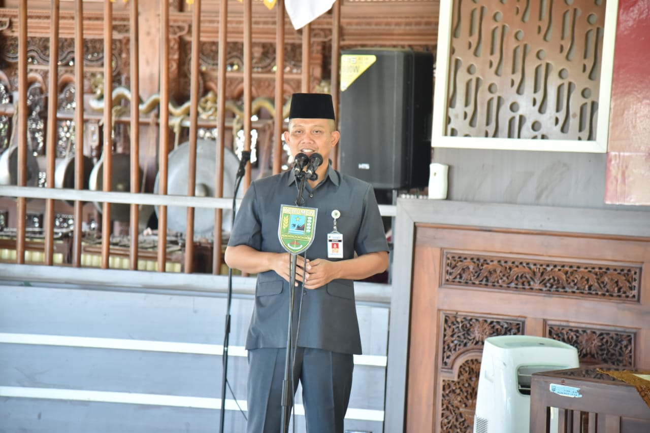 RESPONSIF: Bupati Kebumen Arif Sugiyanto. (M. Hafied/Radar Kebumen)