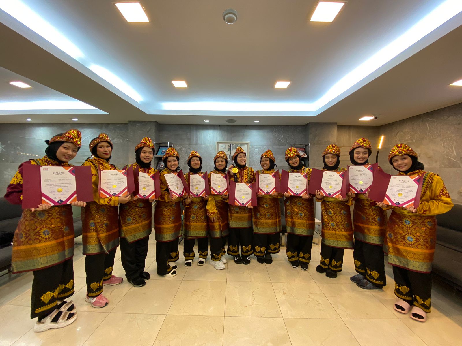 Tim tari Madrasah Mu