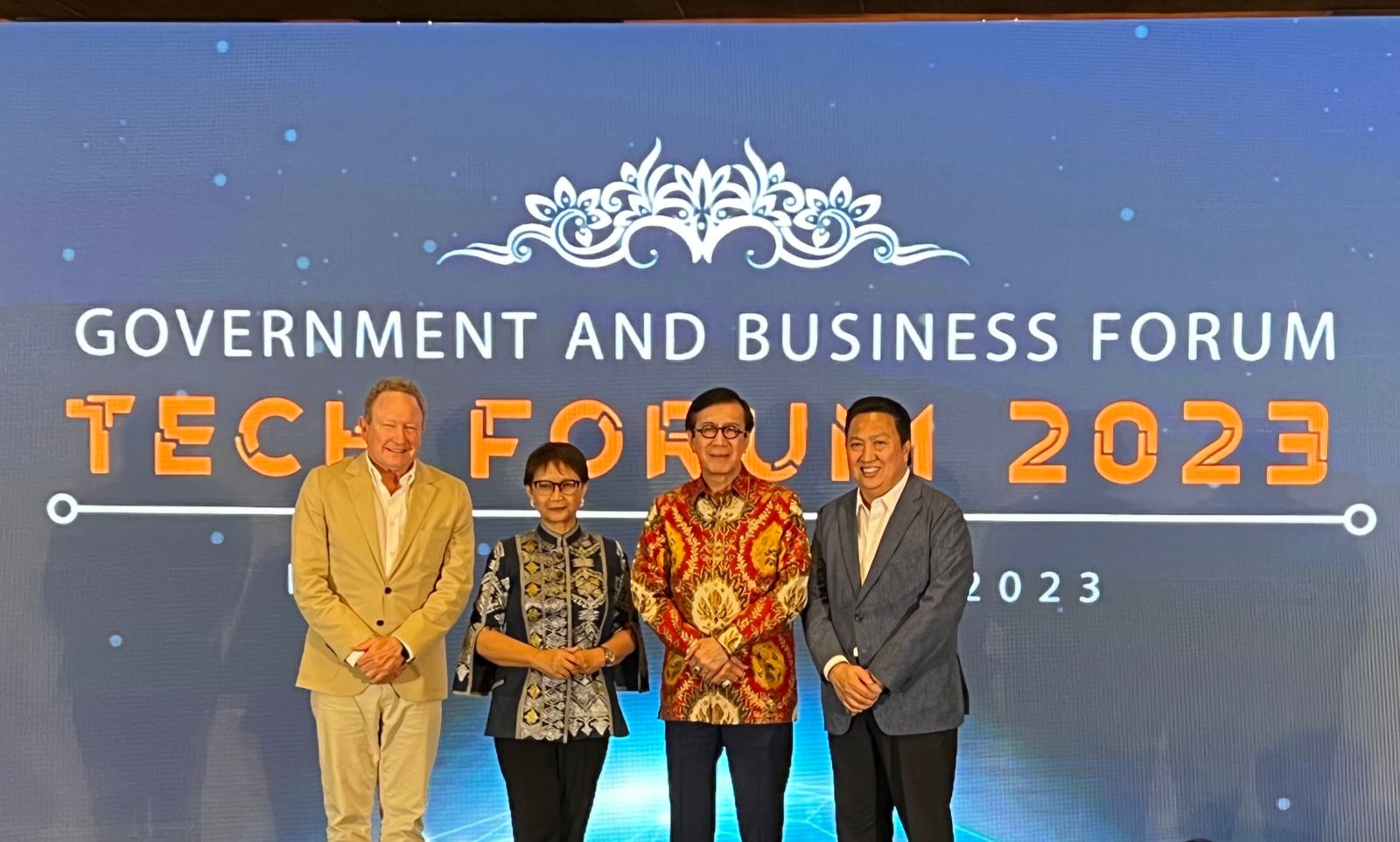 ANTI PERDAGANGAN MANUSIA: Menkumham saat memberikan sambutan pada Government and Business Forum (GABF) di Hyatt Regency Sanur, Bali. (BIRO HUMAS FOR RADAR JOGJA)