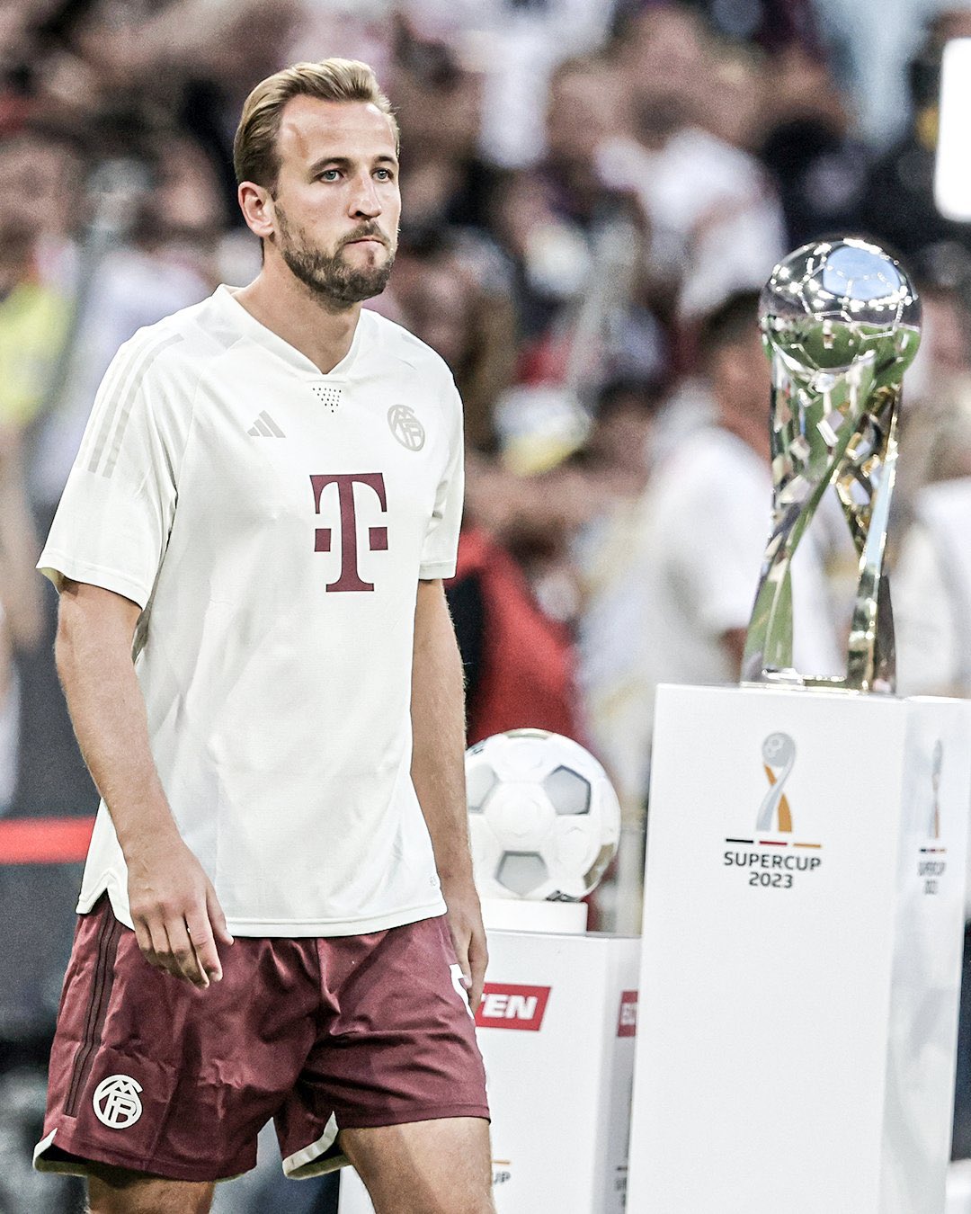 Harry Kane gagal meraih trofi pertamanya dengan Bayern Muenchen setelah kalah dari RB Leipzig di DFL Supercap