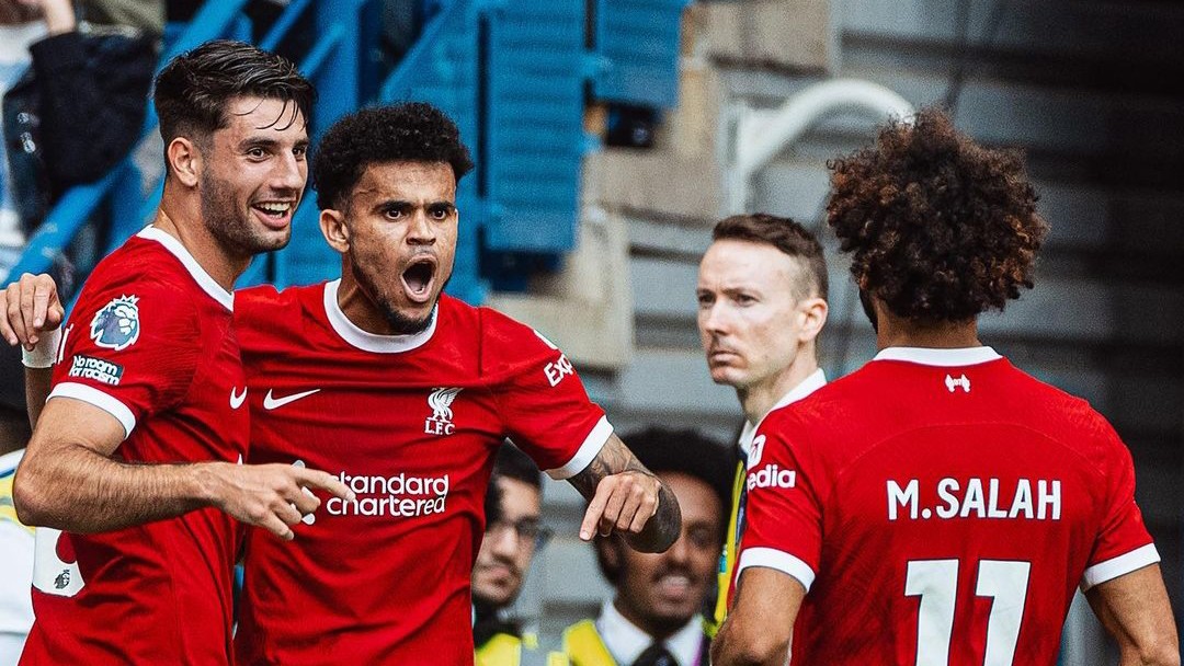 IMBANG: Kuis Diaz usai mencetak gol untuk Liverpool saat menghadapi Chelsea Minggu (13/8). (Dok Liverpool)