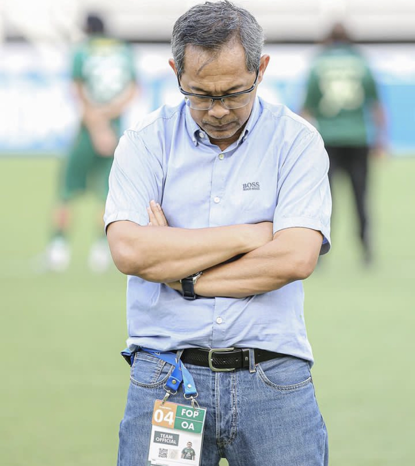 PUNYA KLUB BARU : Mantan pelatih Persebaya Aji Santoso menukangi Persikabo 1973