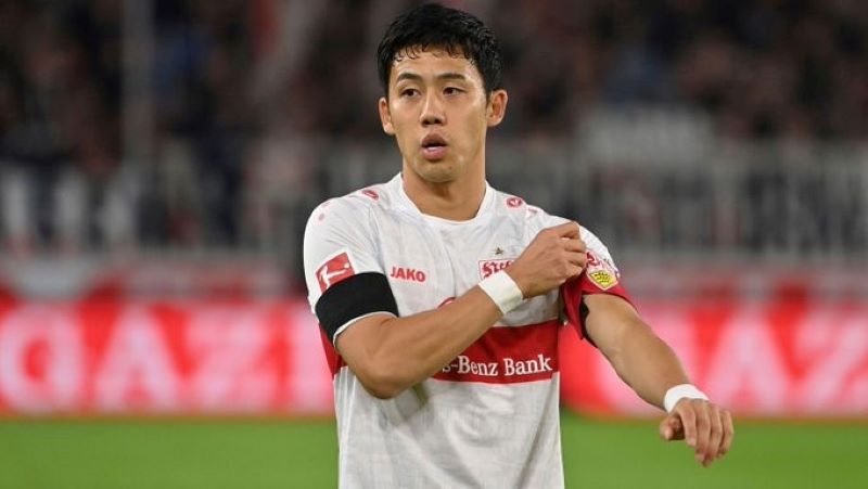 PINDAH : Kapten VfB Stuttgart Wataru Endo