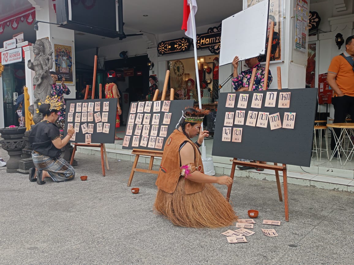 SYUKUR: Gelaran perayaan HUT Ke-78 Kemerdekaan RI di Malioboro, Kamis (17/8). (Alfi Annissa Karin/Radar Jogja)