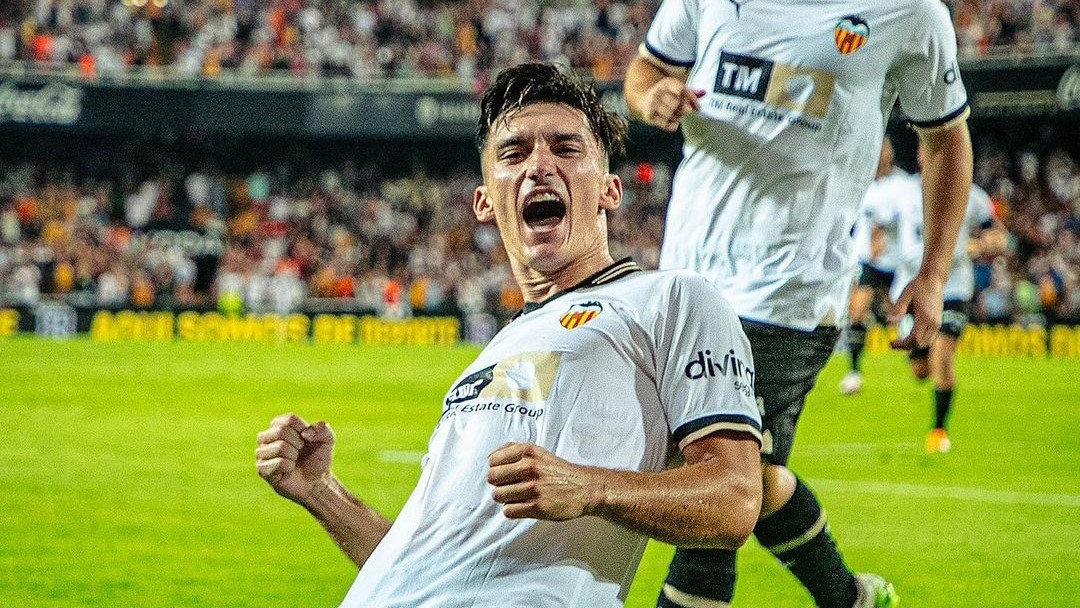 GOL: Gelandang Valencia Pepelu mencetak gol ke gawang Las Palmas. (Dok Valenciacf)