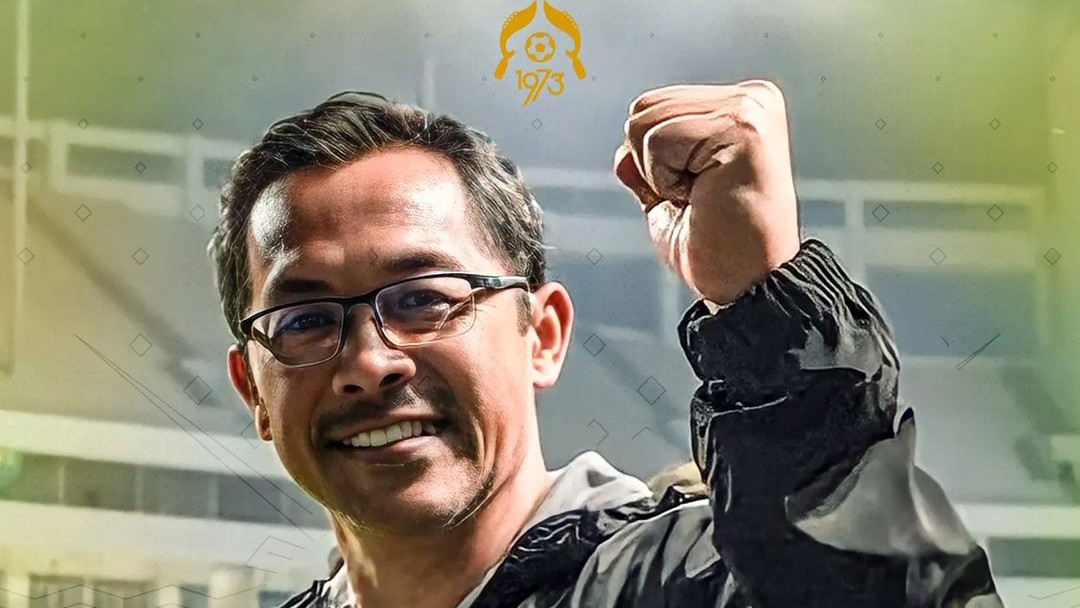 PERTAMA:  Aji Santoso. (Dok Persikabo)