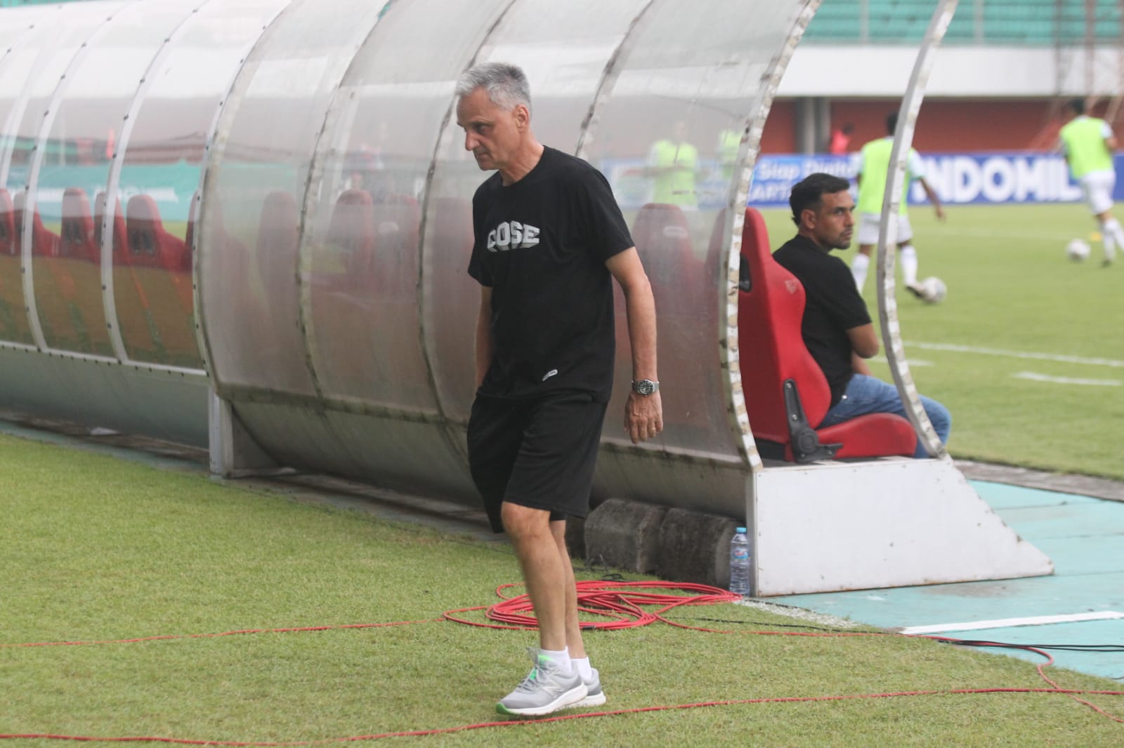 PAS: Pelatih PSS Marian Mihail. (Guntur Aga Tirtana/Radar Jogja)