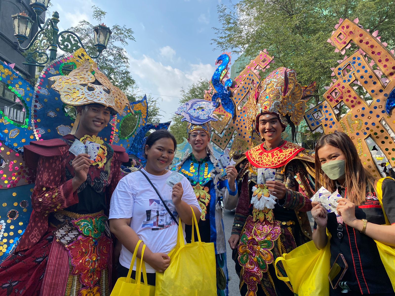 QL MASCARA: QL Cosmetic hadir di sekolah-sekolah di wilayah Kota Jogja mulai 26 Agustus 2023 di antaranya di acara Pawai kemerdekaan RI -78, Jogja dan event Fashion Festival. (ISTIMEWA)