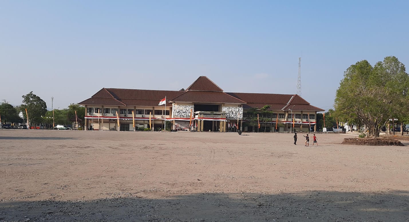 IZIN: Kompleks kantor Pemkab Gunungkidul. (Gunawan/Radar Jogja)