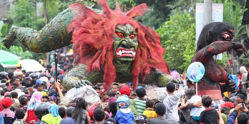 BUDAYA: Ogoh-ogoh yang ditampilkan dalam Saparan Bekakak. (Dok Radar Jogja)