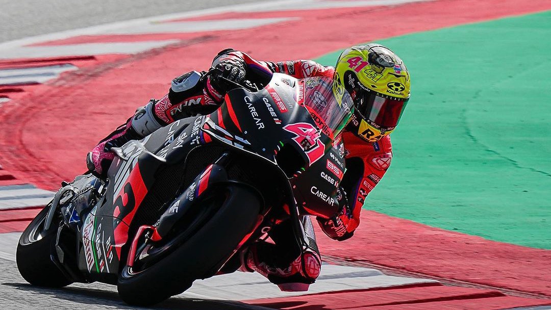 PERTAMA: Aleix Espargaro memenangi seri MotoGP Catalunya di Sirkuit Barcelona Spanyol, Minggu malam (3/9). (Dok MotoGP)