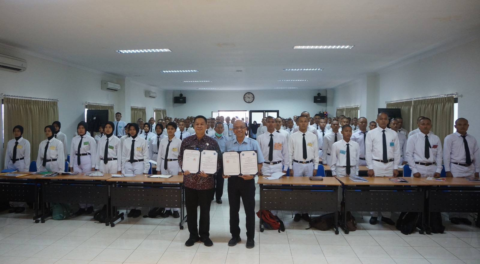 SEMANGAT: Mahasiswa baru mengikuti acara orientasi akademik di Sekolah Tinggi Maritim Yogyakarta Jogjakarta. (Dok STIMARYO)