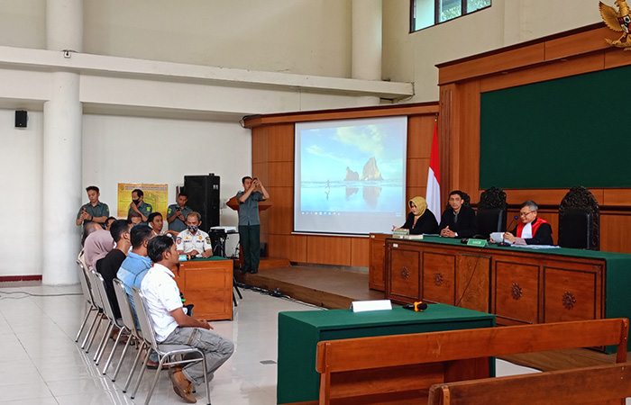 JADI PEMBELAJARAN : suasana sidang di PN Jogja terkait tipiring pembuangan sampah secara illegal, Rabu (6/9/23).Alfi Annissa Karin/ Radar Jogja