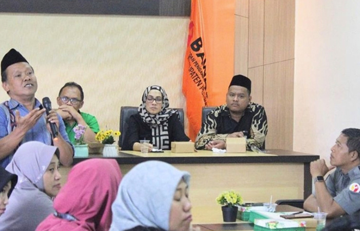 ANTISIPASI: Bawaslu Purworejo saat berikan pengarahan terkait sengketa pemilu pada panwascam beberapa waktu lalu.