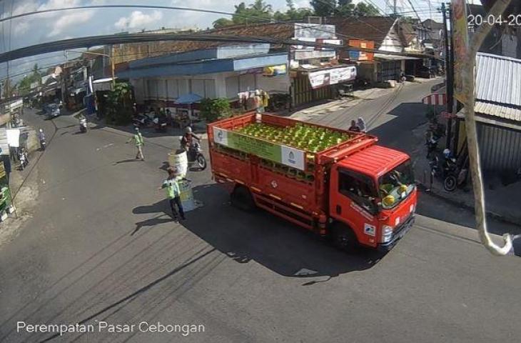 perempatan Pasar Cebongan tangkapan CCTV Pemkab Sleman