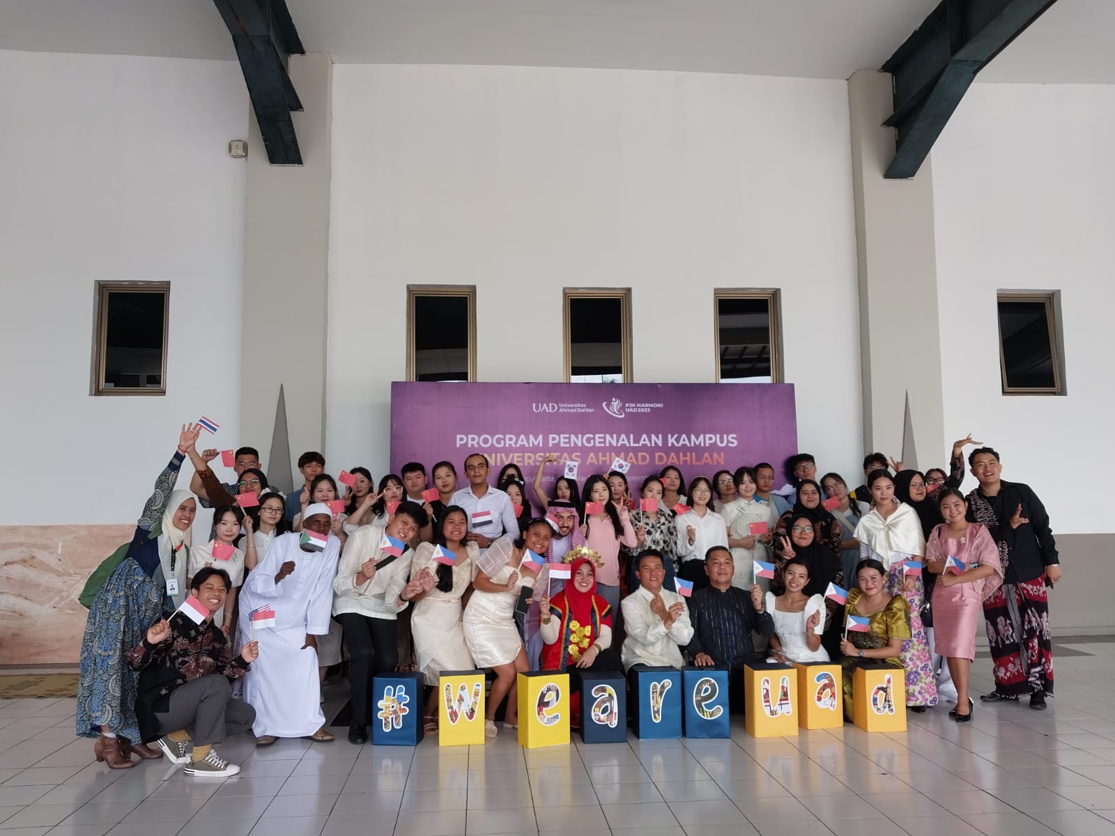 ISTIMEWA: Mahasiswa asing UAD pada Pengenalan Kampus (P2K) 2023 UAD di JEC, Selasa (12/9/2023). (Wulan Yanuarwati/Radar Jogja)