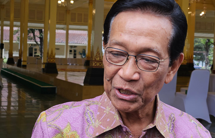 Gubernur DIJ Hamengku Buwono (HB) X