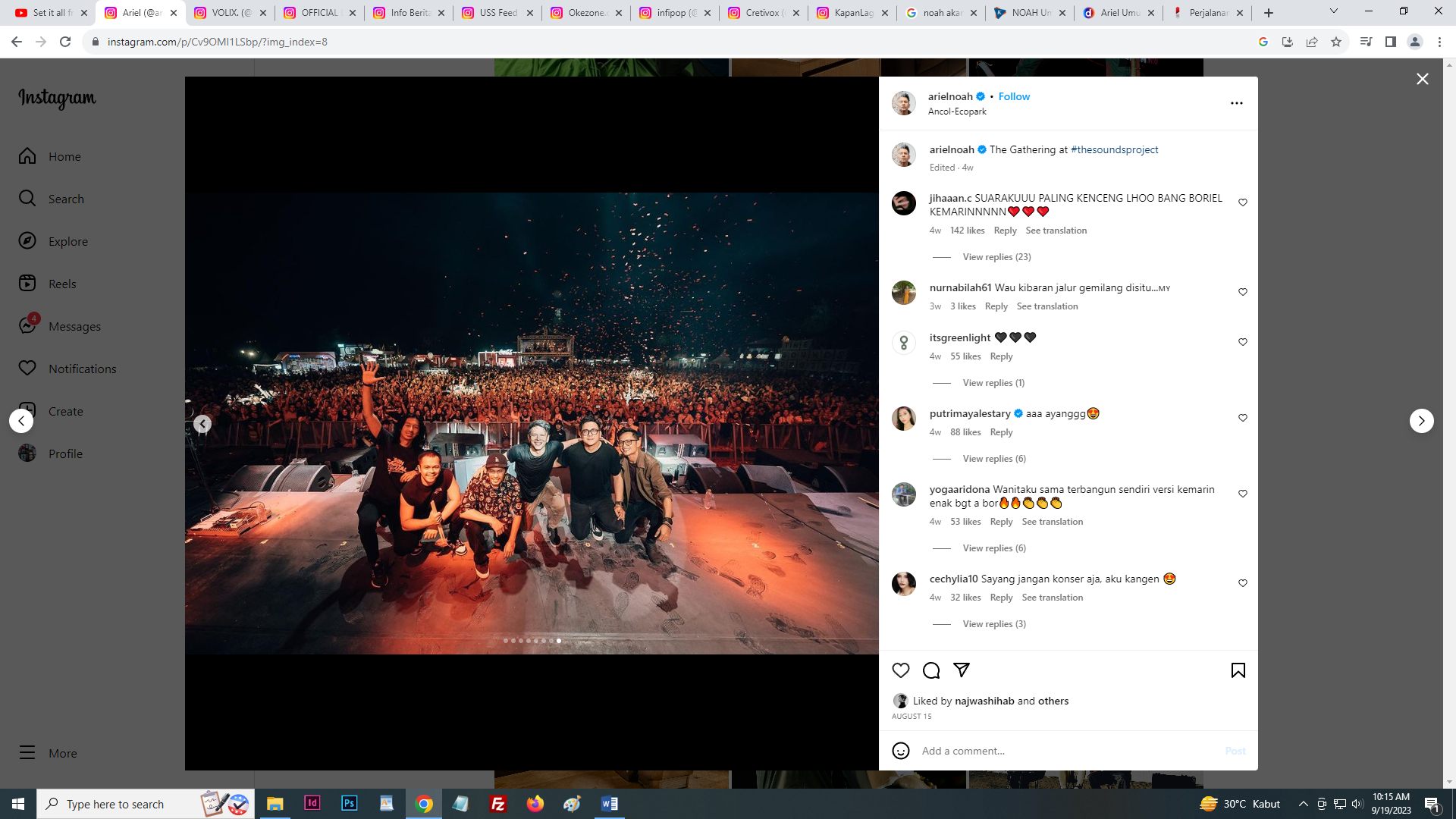 Grup band Noah kompak foto bareng dengan penggemar dari atas panggung. (Instagram/@arielnoah)