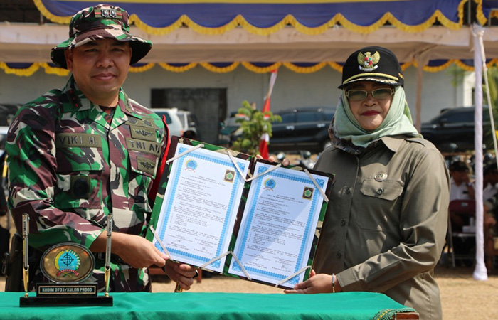 DIMULAI: Suasana pembukaan TMMD Sengkuyung Tahap III Tahun 2023 di Lapangan Kalurahan Pendoworejo, Kapanewon Girimulyo,.ISTIMEWA